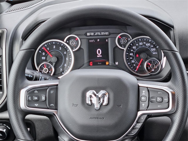 2025 Ram 1500 Tradesman photo 17