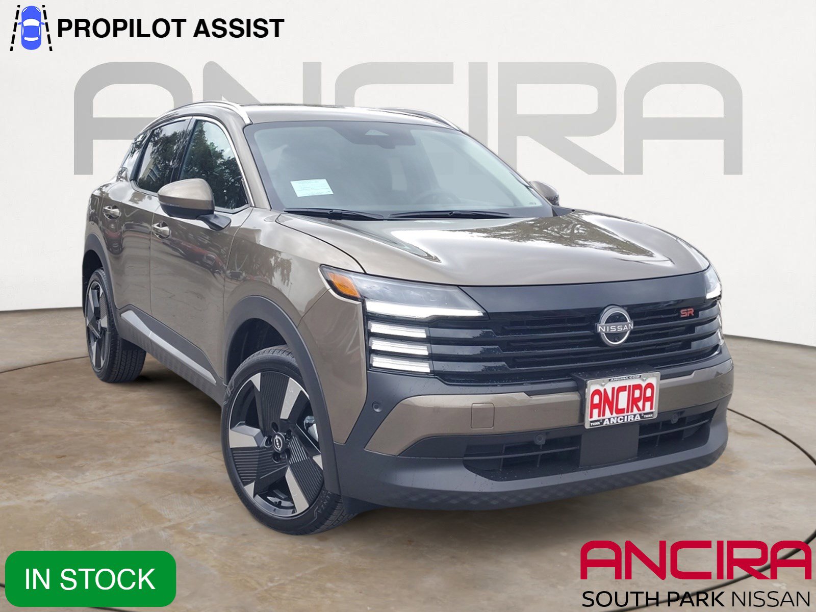 2026 Nissan KICKS SR's photo