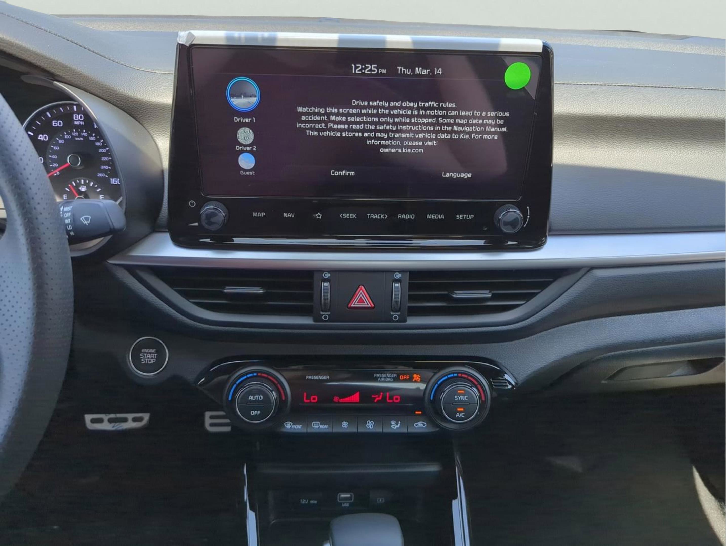 2024 Kia Forte GT-Line photo 17