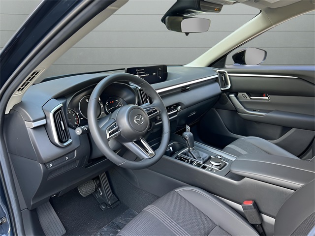 2025 Mazda CX-50 2.5 Select photo 10