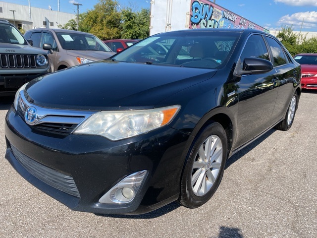 2014 Toyota Camry Hybrid XLE photo 3