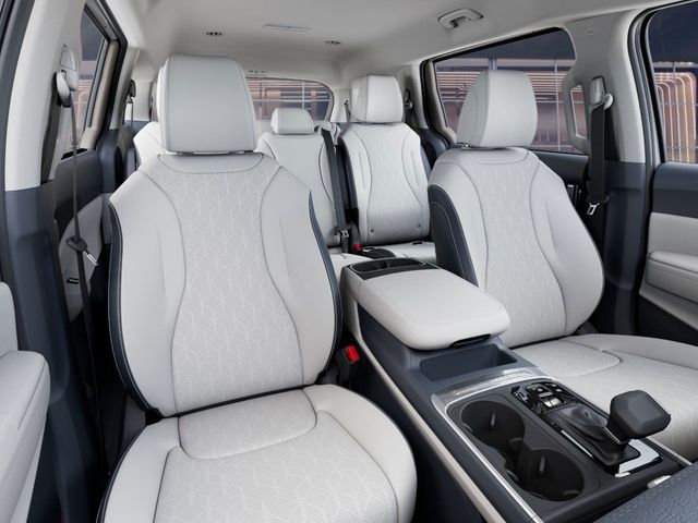 2026 Kia Carnival EX photo 14