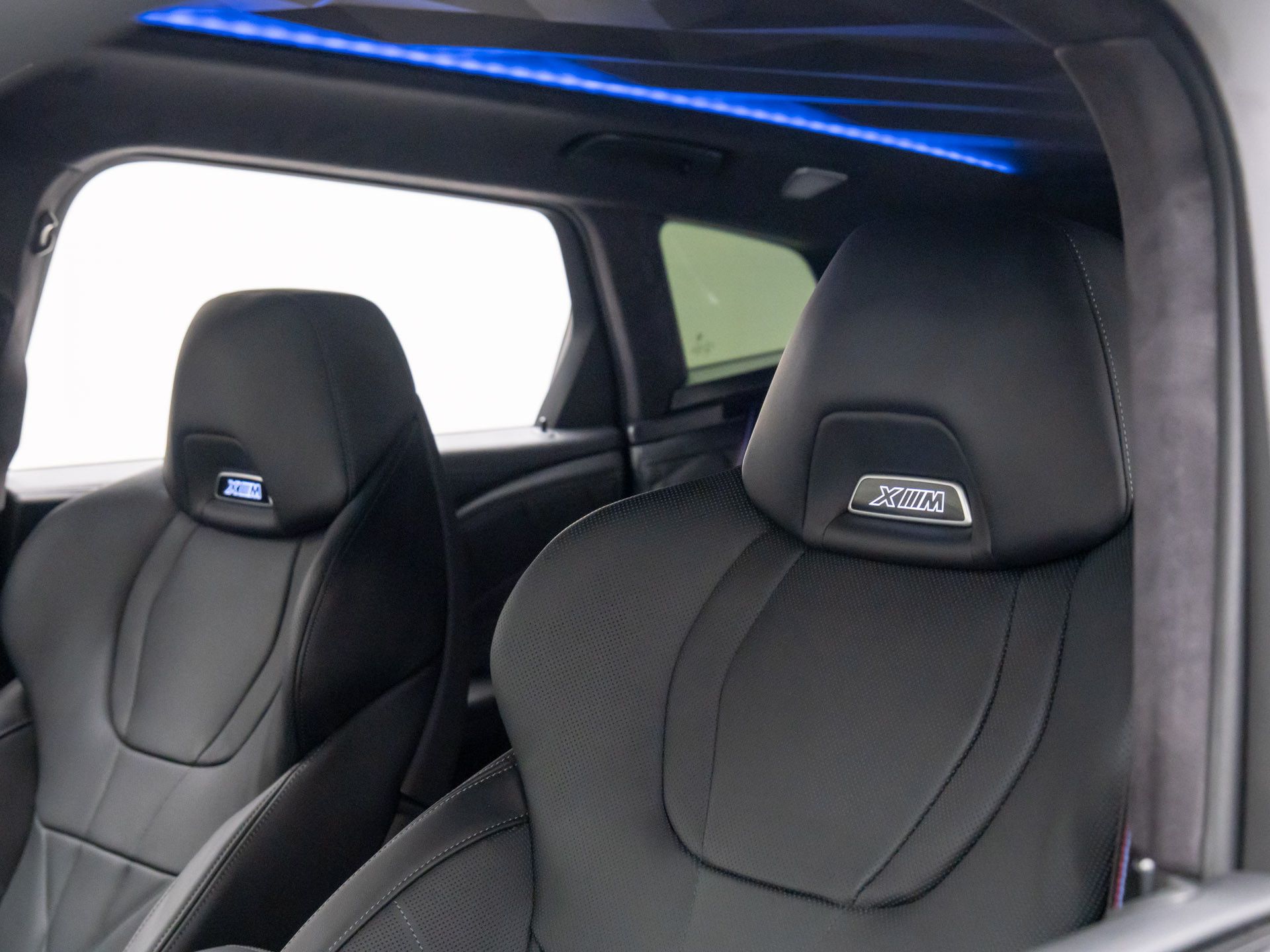 New 2025 Black Sapphire Metallic BMW Label Red image 30
