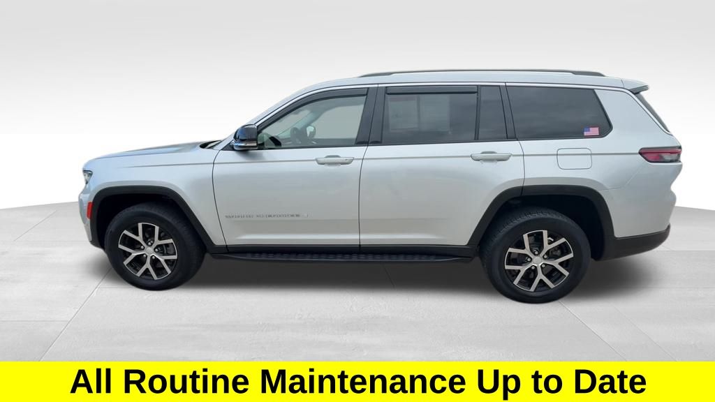 2023 Jeep Grand Cherokee Limited photo 2