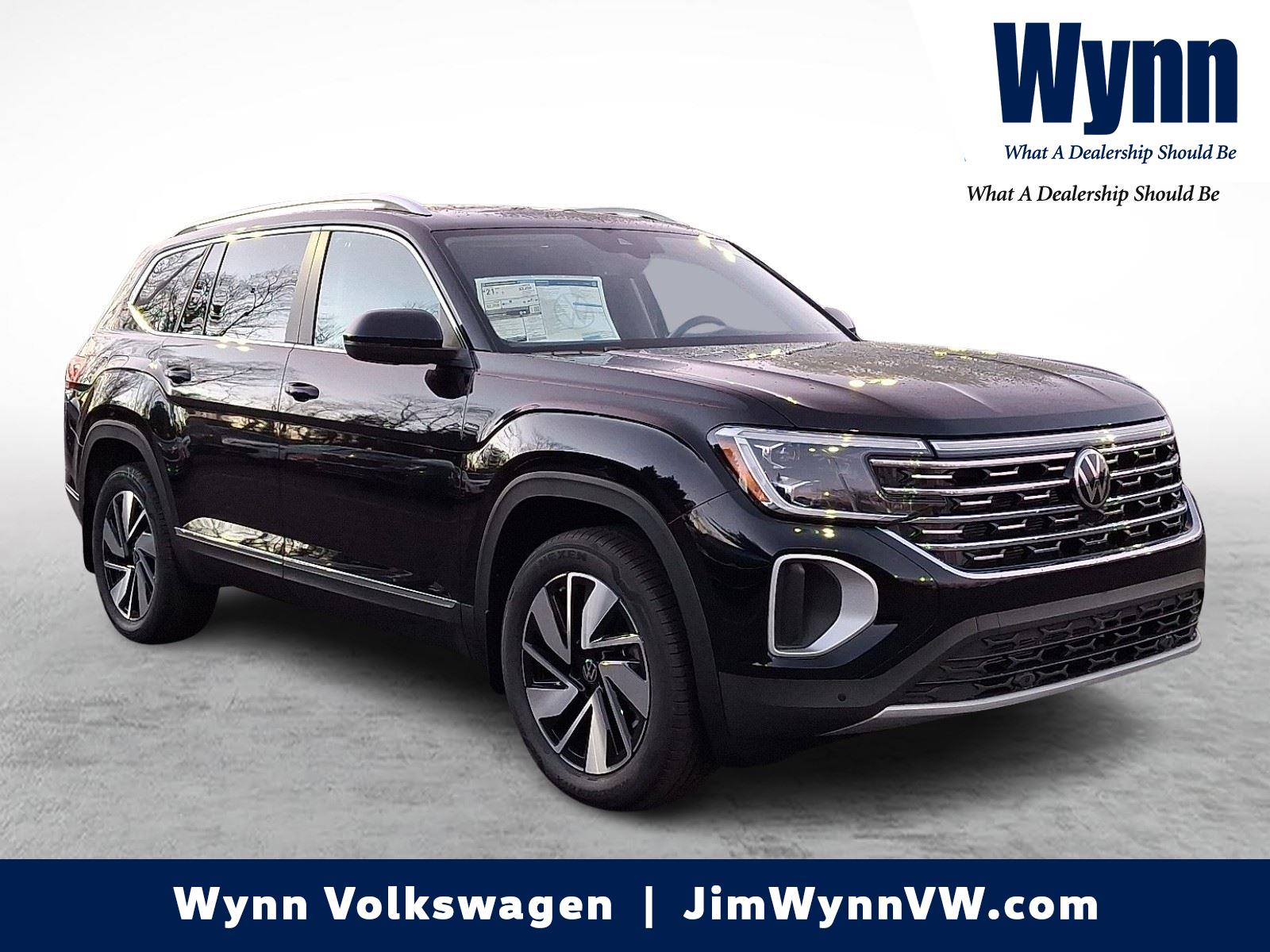 2026 Volkswagen Atlas SEL's photo