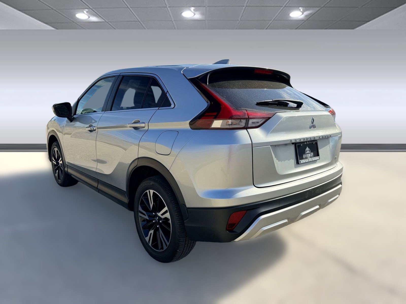 2024 Mitsubishi Eclipse Cross SE photo 3