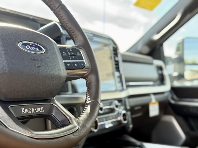 2026 Ford F-350 King Ranch photo 18