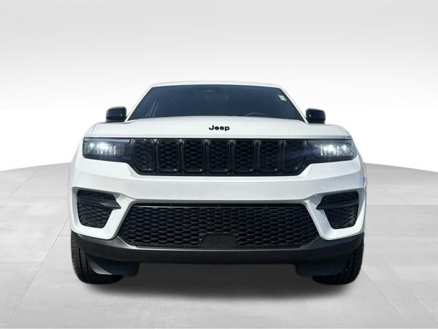 2025 Jeep Grand Cherokee Altitude X photo 12
