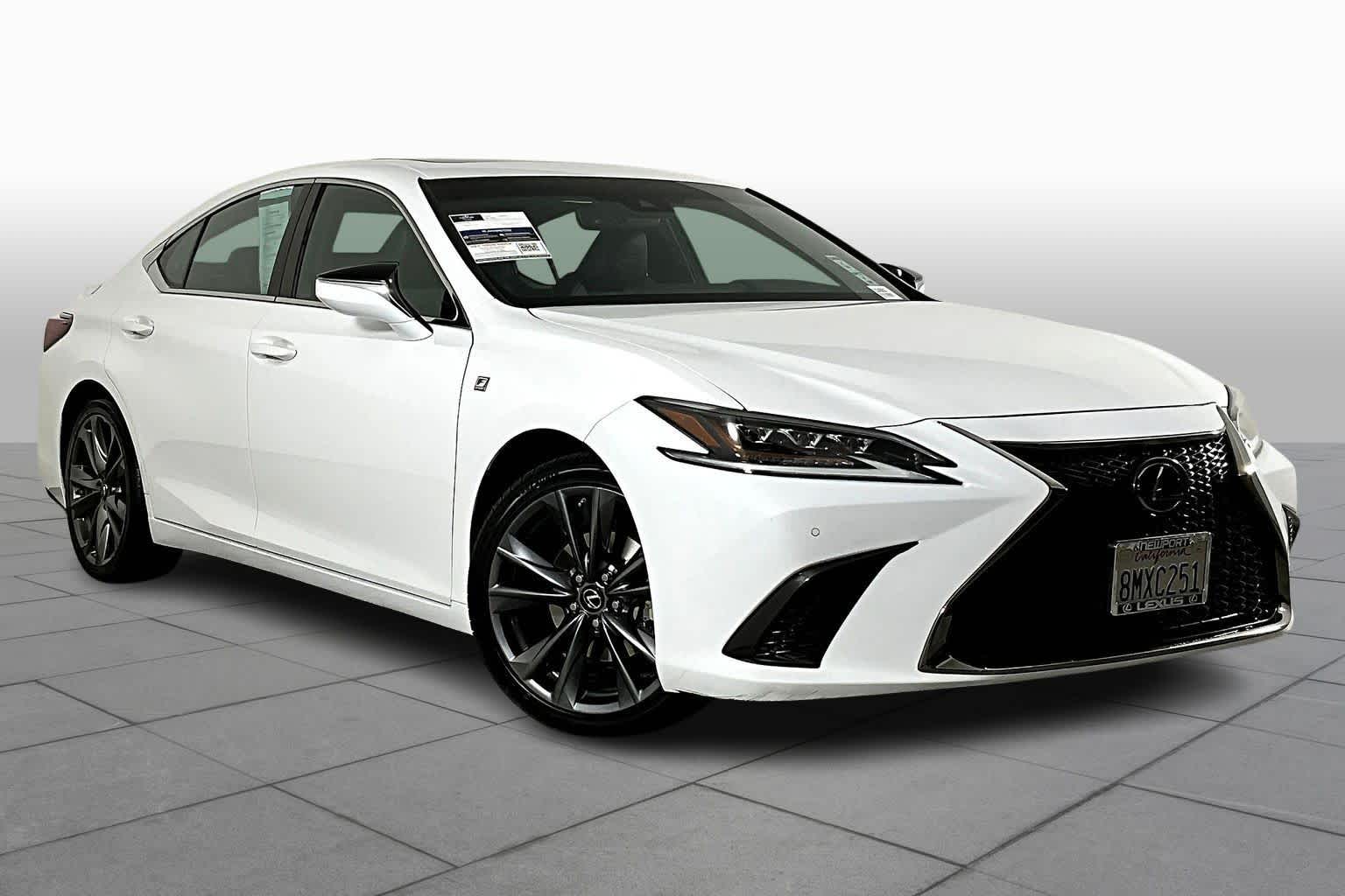 2019 Lexus ES F SPORT photo 2