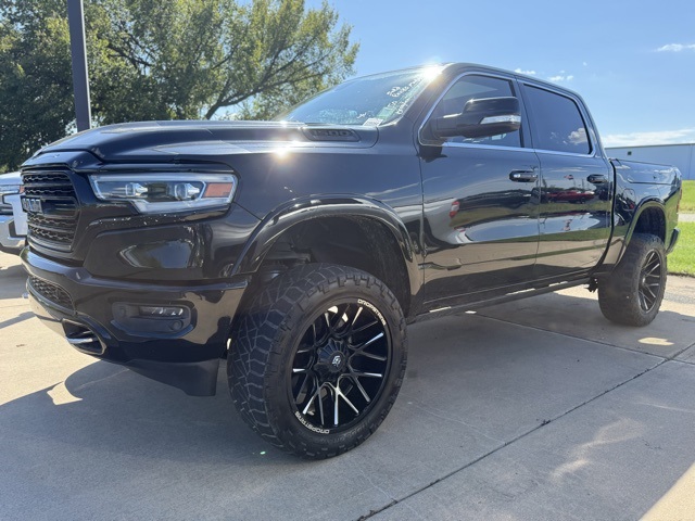 2019 Ram 1500 Limited photo 2