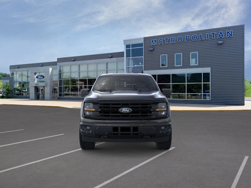 2025 Ford F-150 XLT photo 4