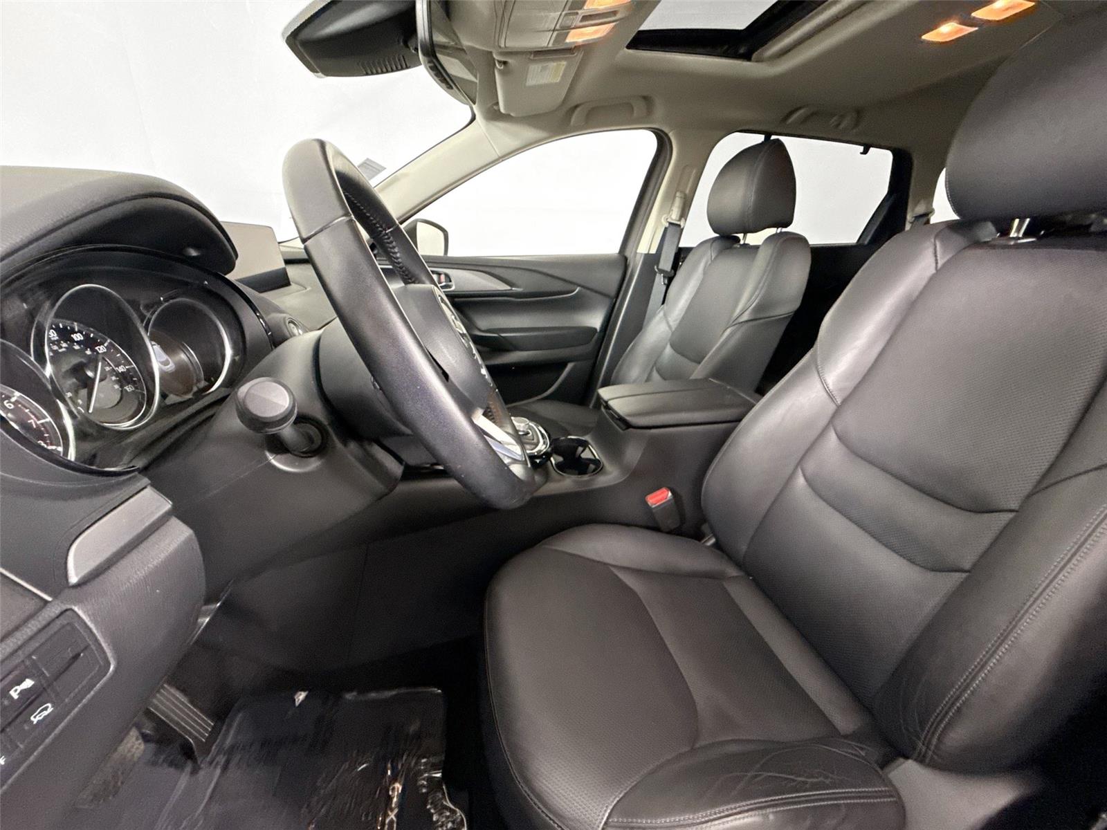 2022 Mazda CX-9 Touring photo 13