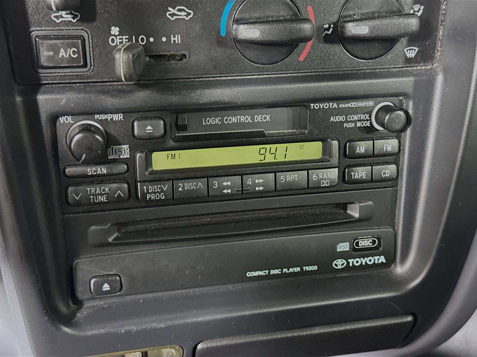 1999 Toyota Tacoma Base photo 14