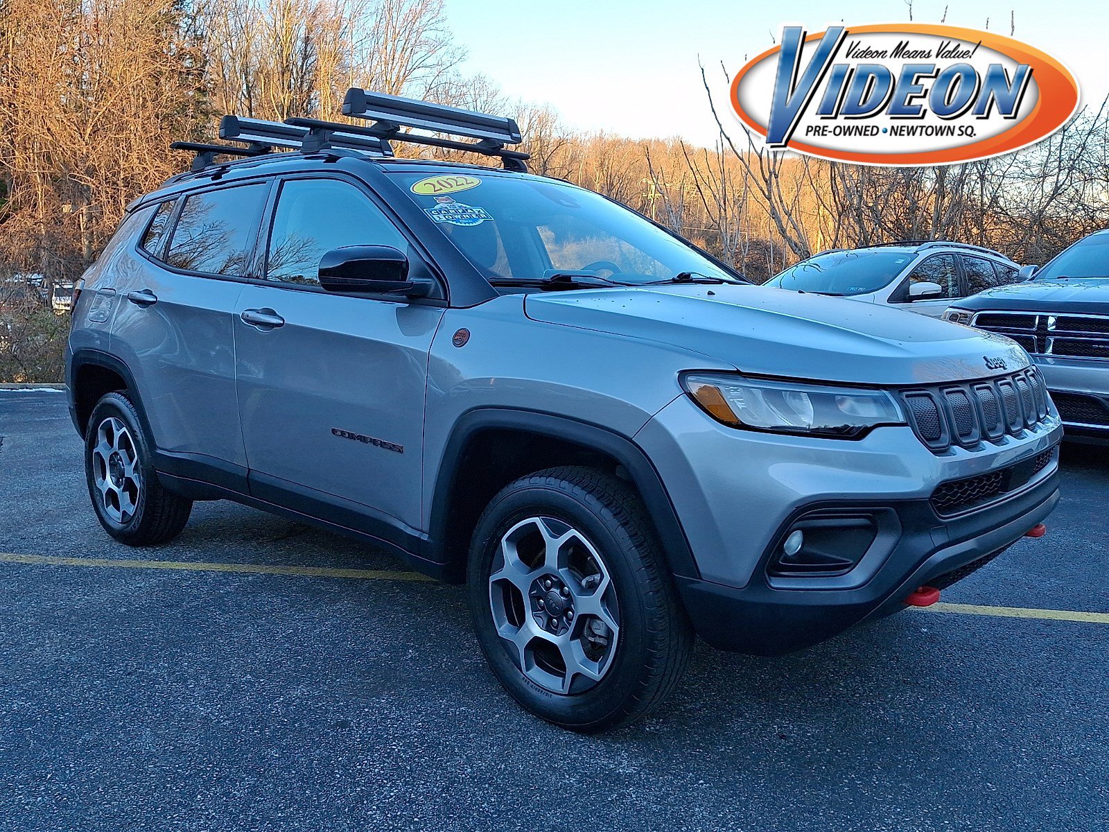 2022 Jeep Compass Trailhawk's photo