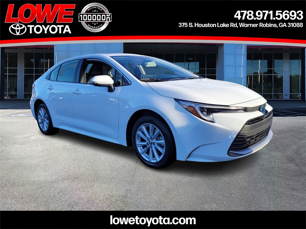 2024 Toyota Corolla XLE's photo