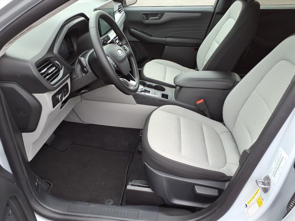 2026 Ford Escape Active photo 3