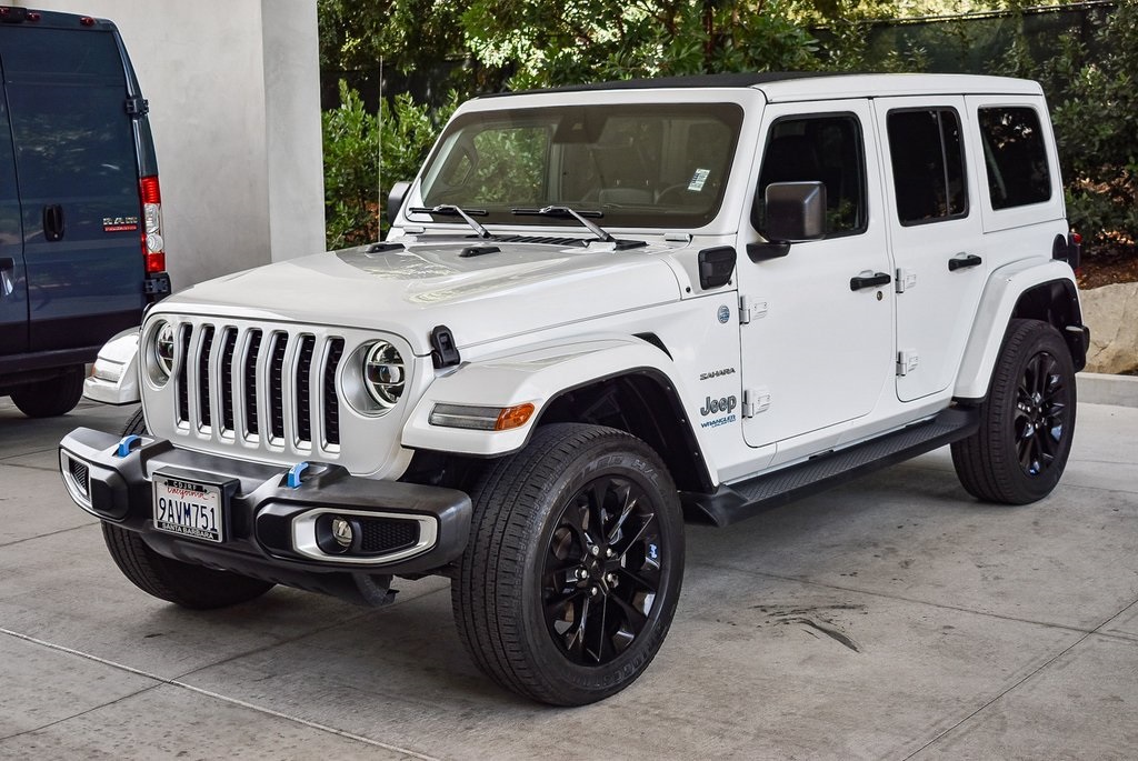 2022 Jeep Wrangler Unlimited Sahara 4xe photo 3
