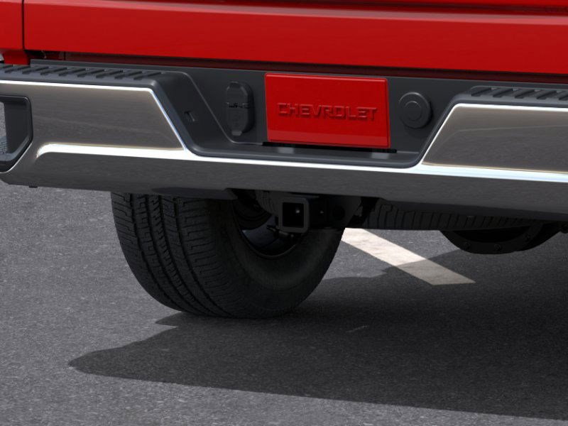 2026 Chevrolet Silverado photo 14