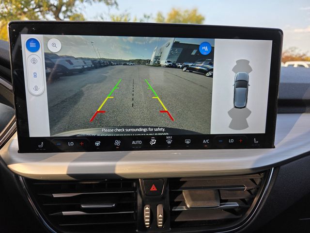 2023 Ford Escape Platinum photo 18