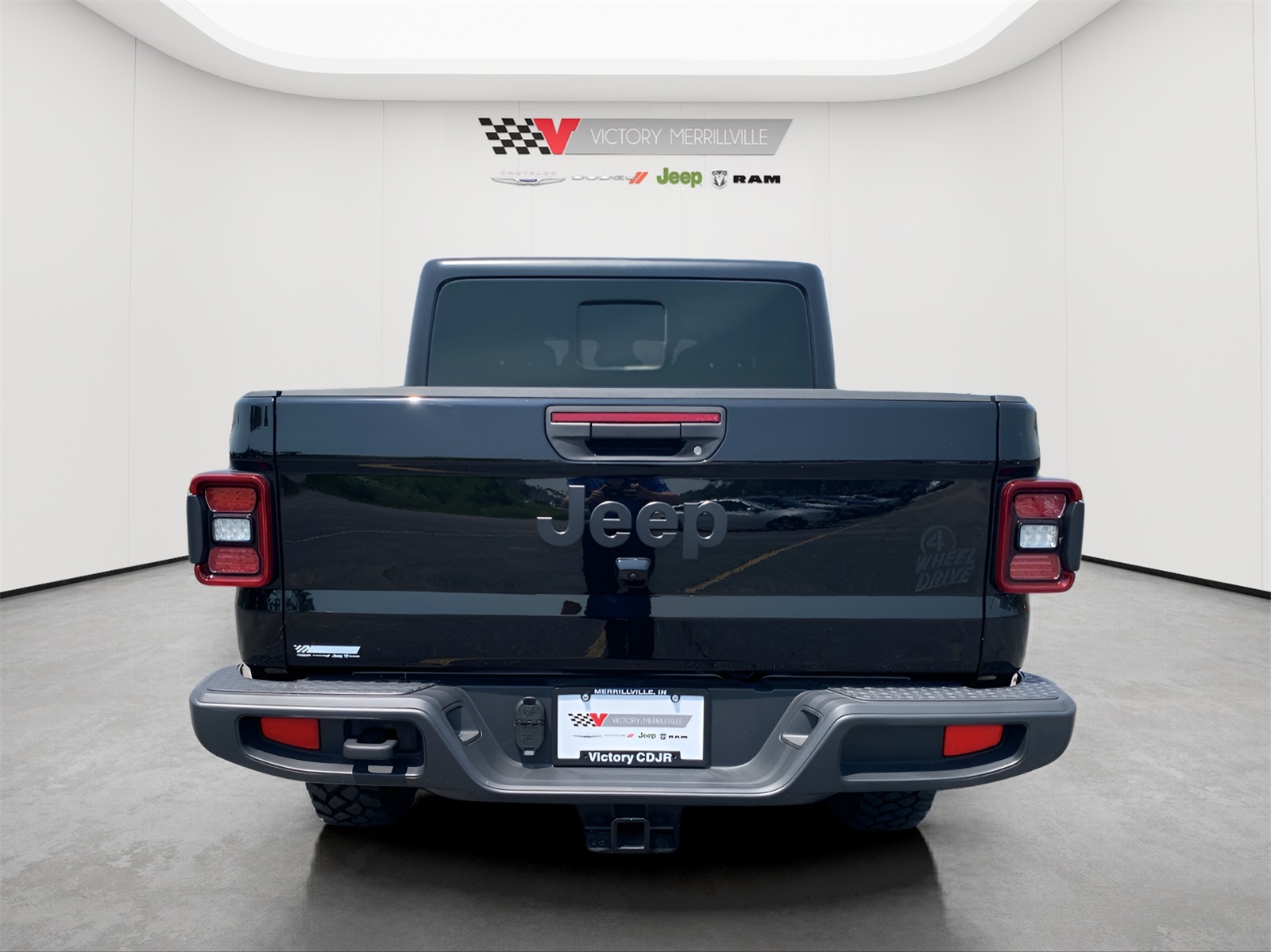 2025 Jeep Gladiator Willys photo 4