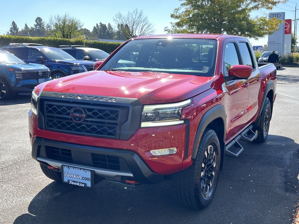 2024 Nissan Frontier PRO-4X photo 3