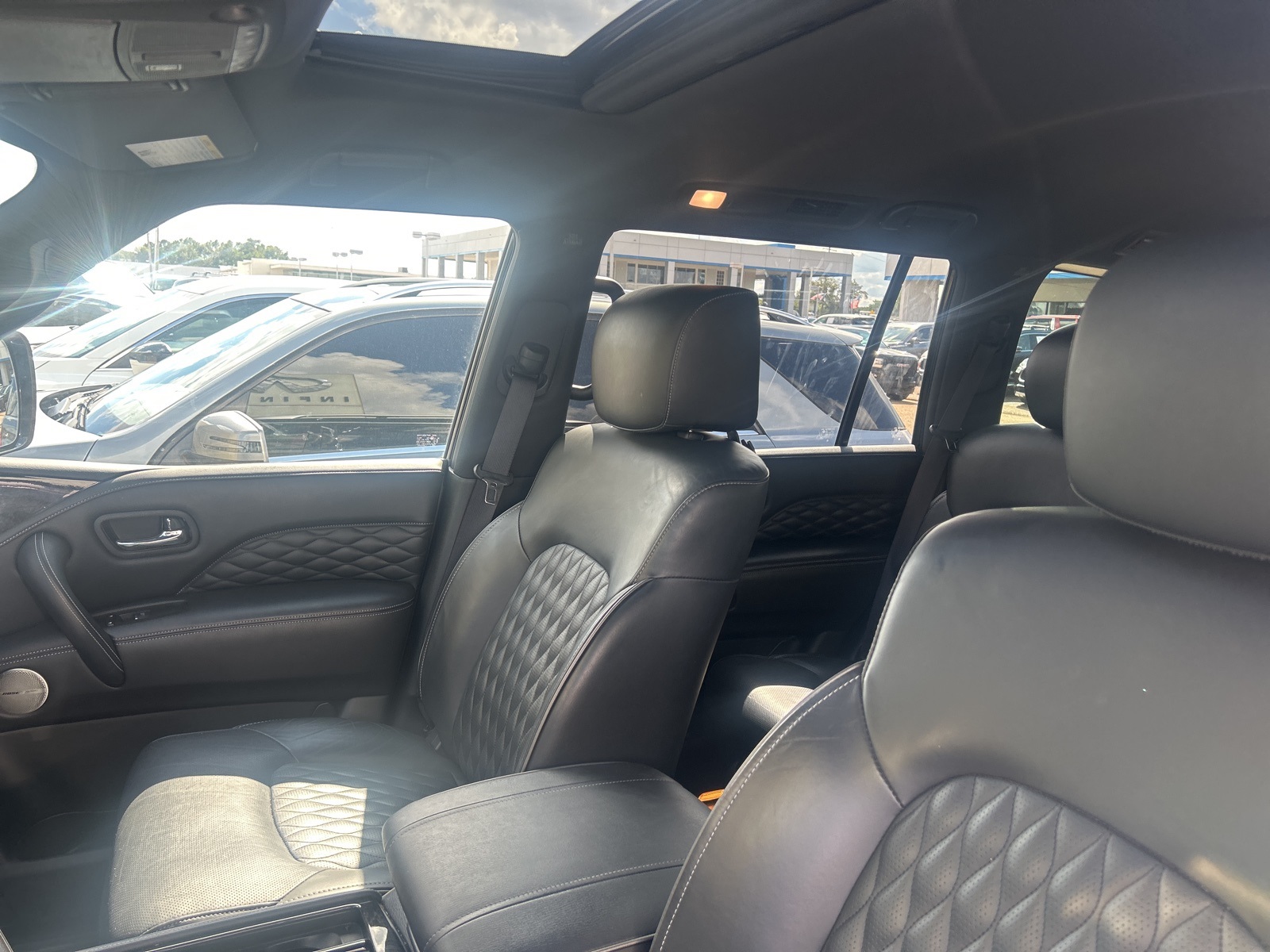 2022 Infiniti QX80 Sensory photo 4