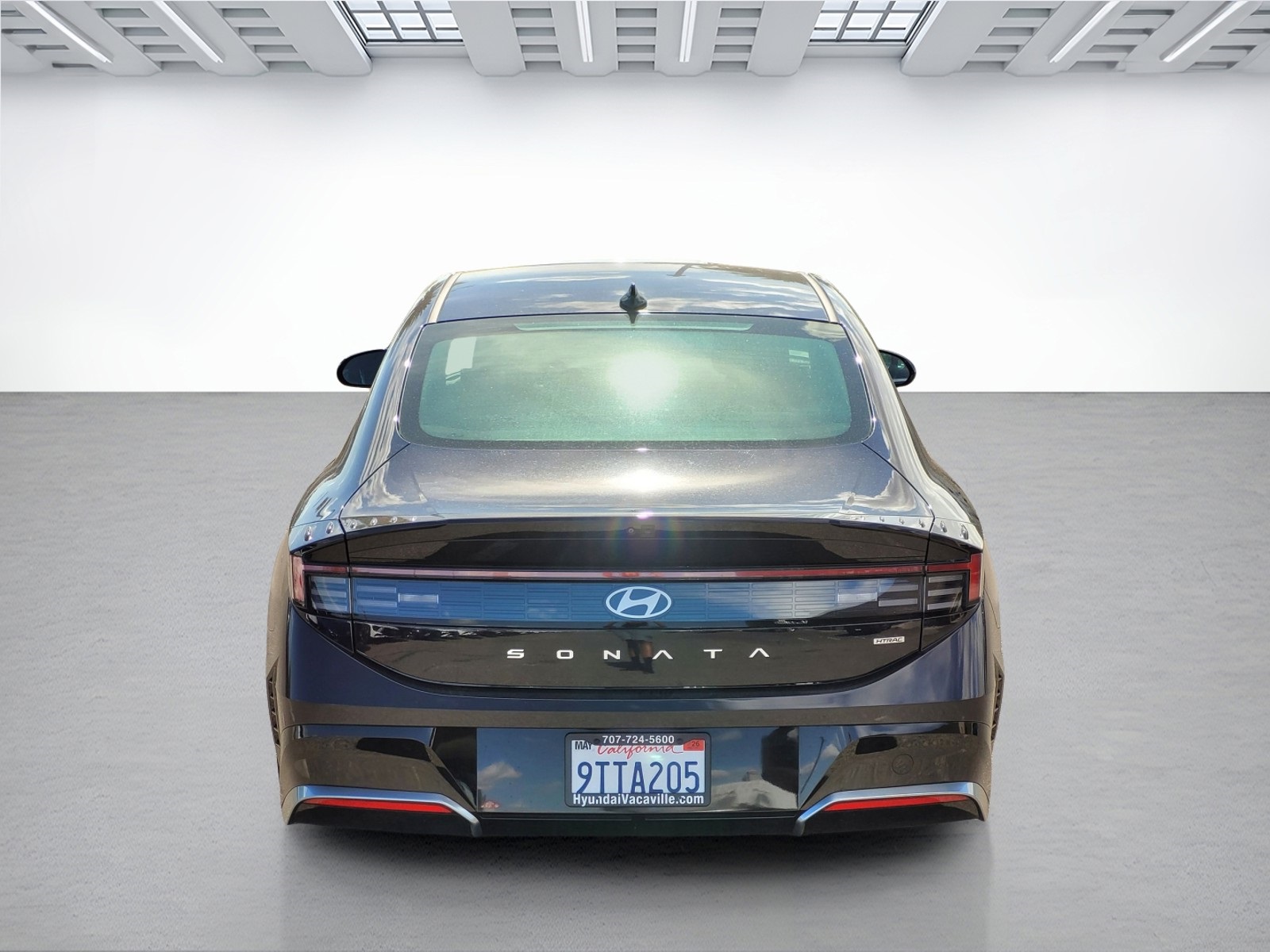 2025 Hyundai Sonata SEL photo 3