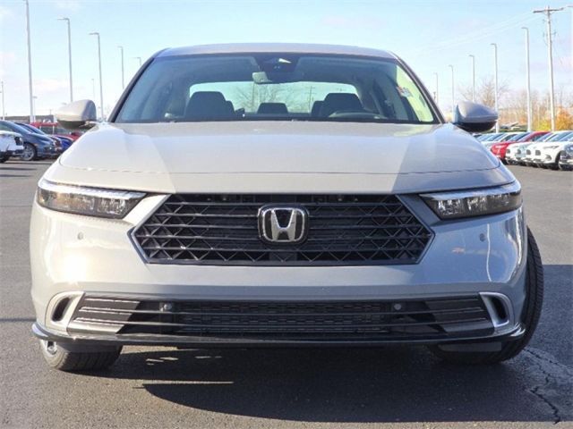2025 Honda Accord Hybrid Touring photo 3