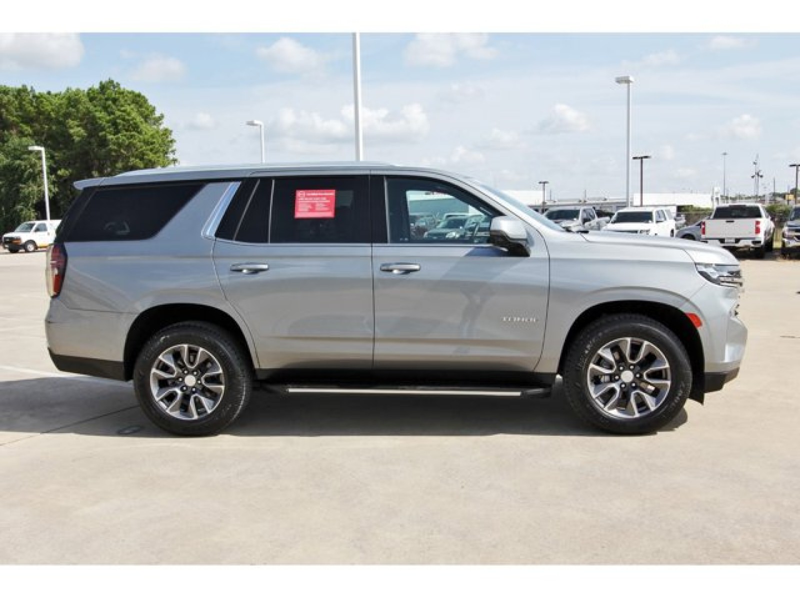 2023 Chevrolet Tahoe LT - 6