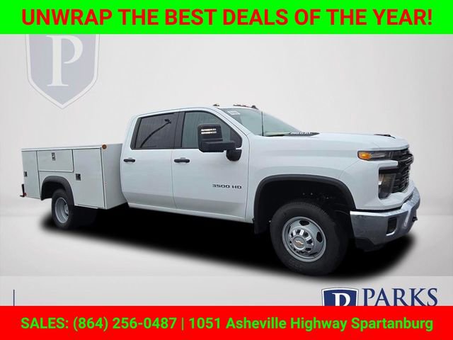 2025 Chevrolet Silverado 3500HD Work Truck's photo