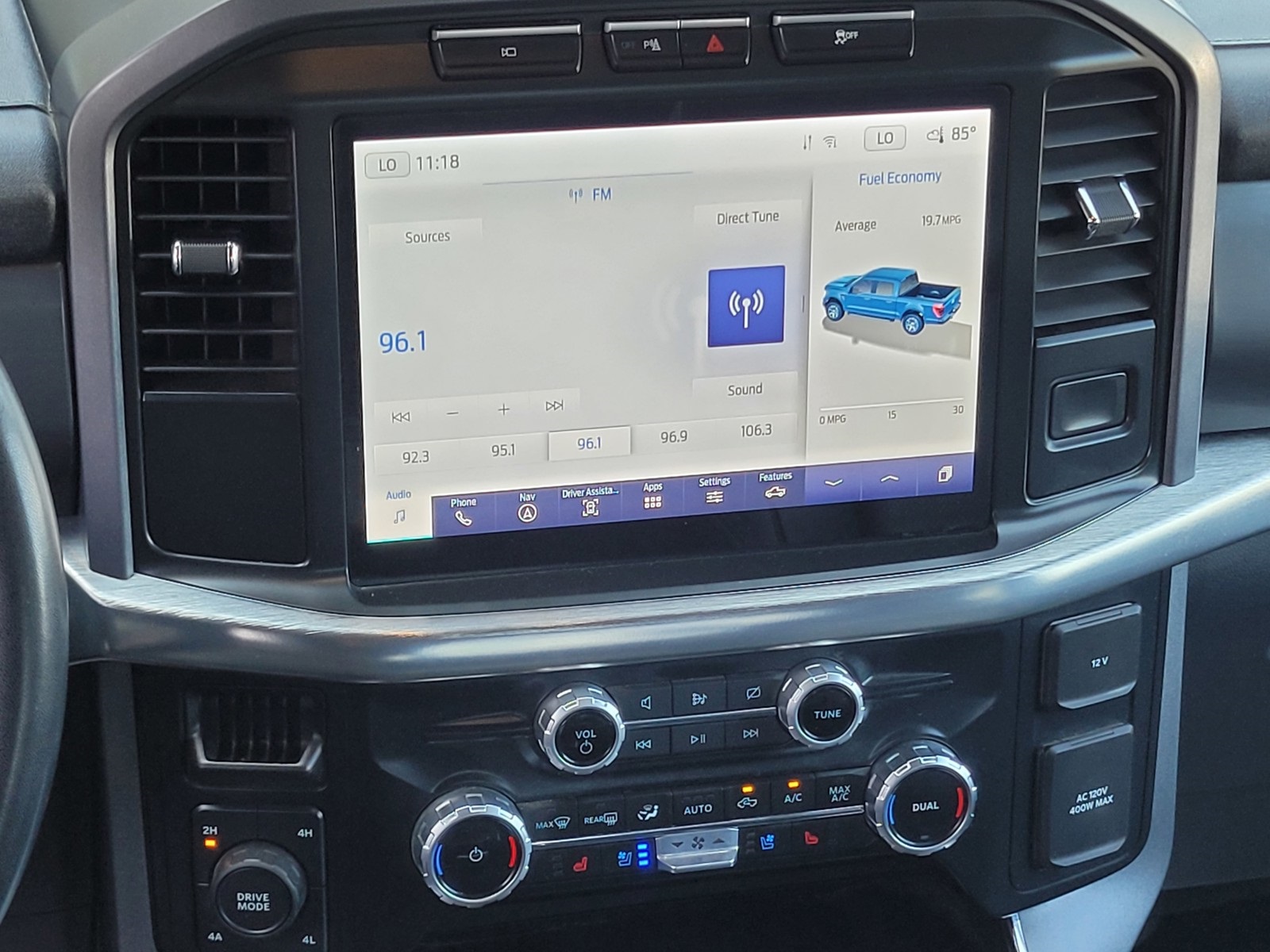 2023 Ford F-150 Lariat photo 14