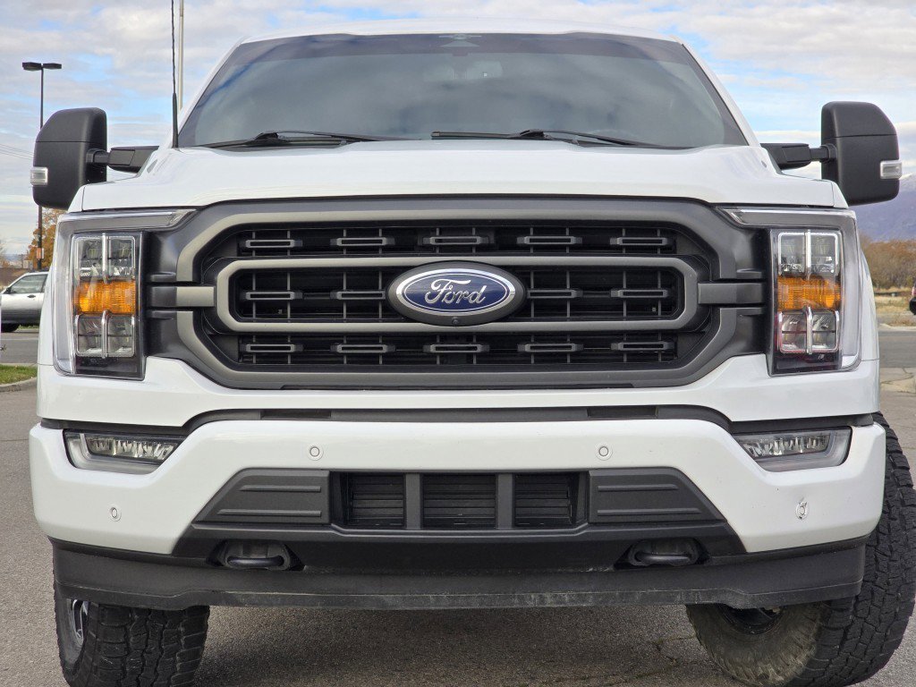 2023 Ford F-150 XLT photo 3