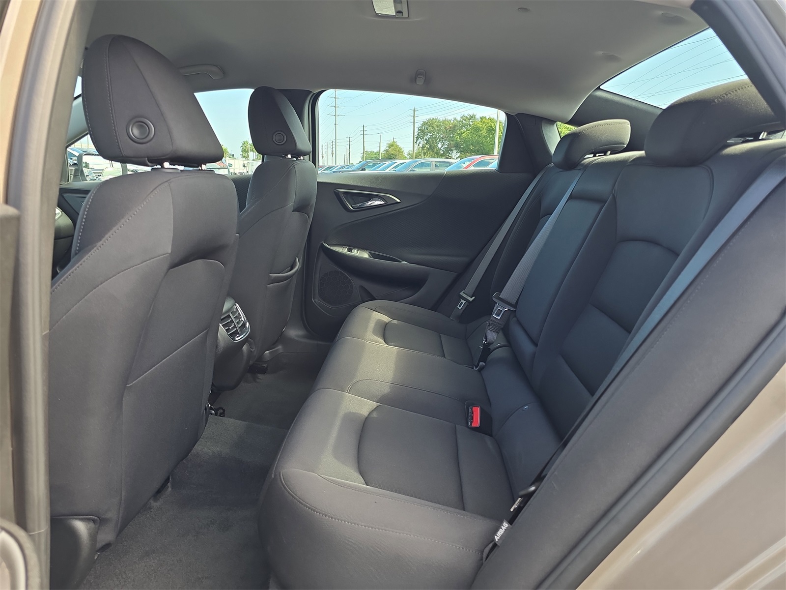 2023 Chevrolet Malibu 1LT photo 14
