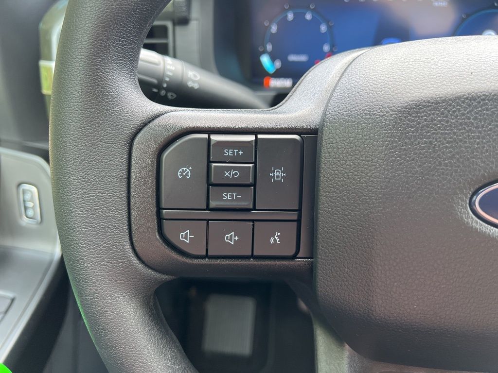2025 Ford F-150 STX photo 15