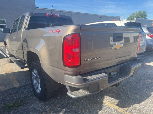 2016 Chevrolet Colorado LT photo 4