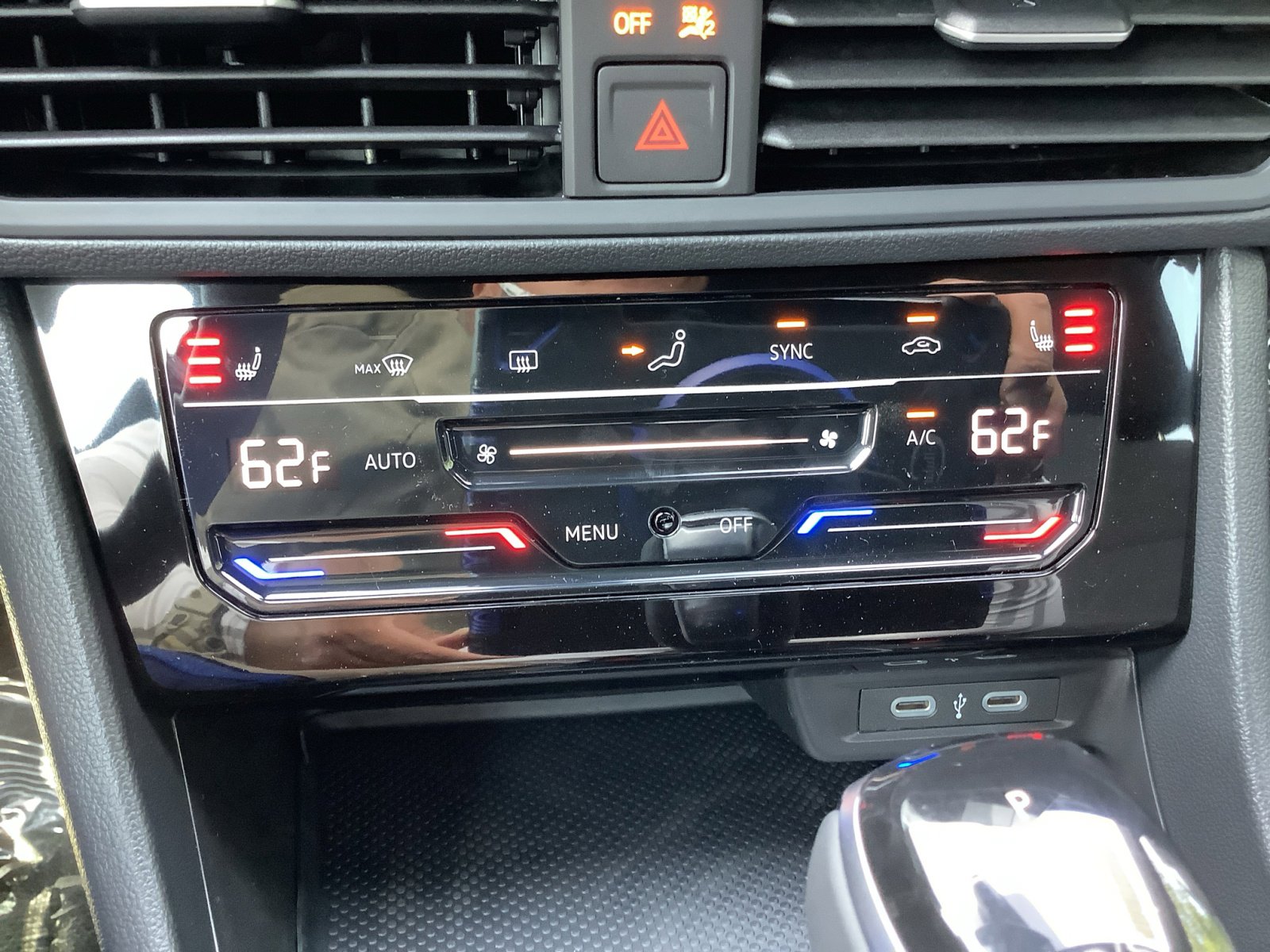 2025 Volkswagen Jetta Sport photo 21