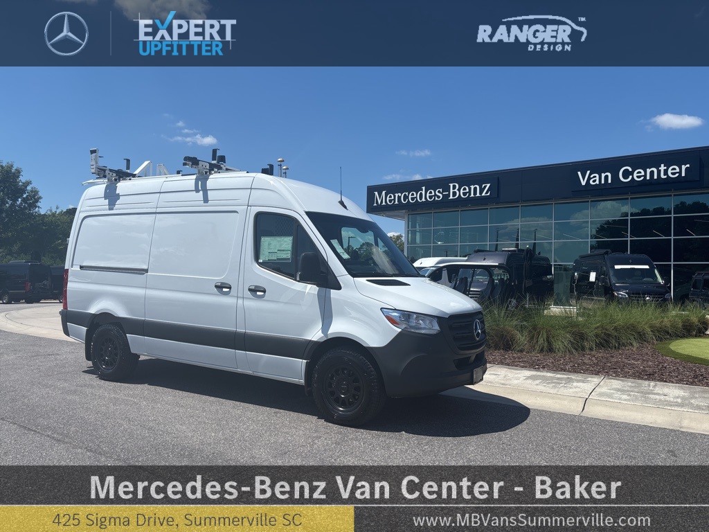 2025 Mercedes-Benz Sprinter Cargo Van Base's photo