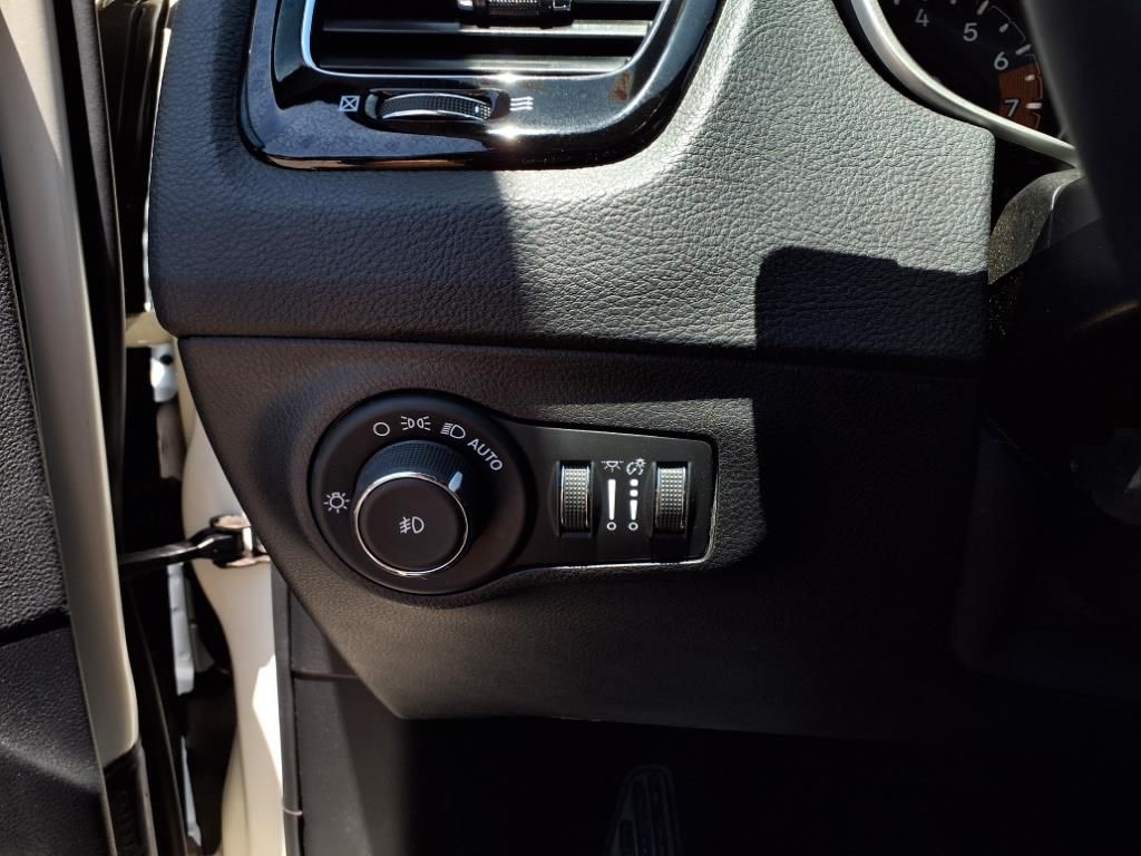 2019 Jeep Compass Altitude photo 13