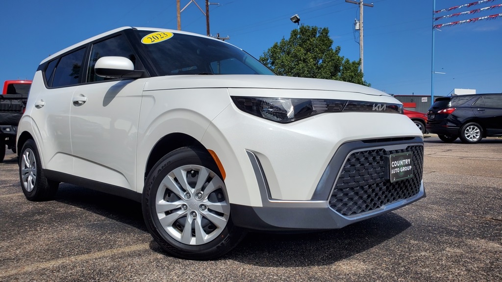 2023 Kia Soul LX photo 5