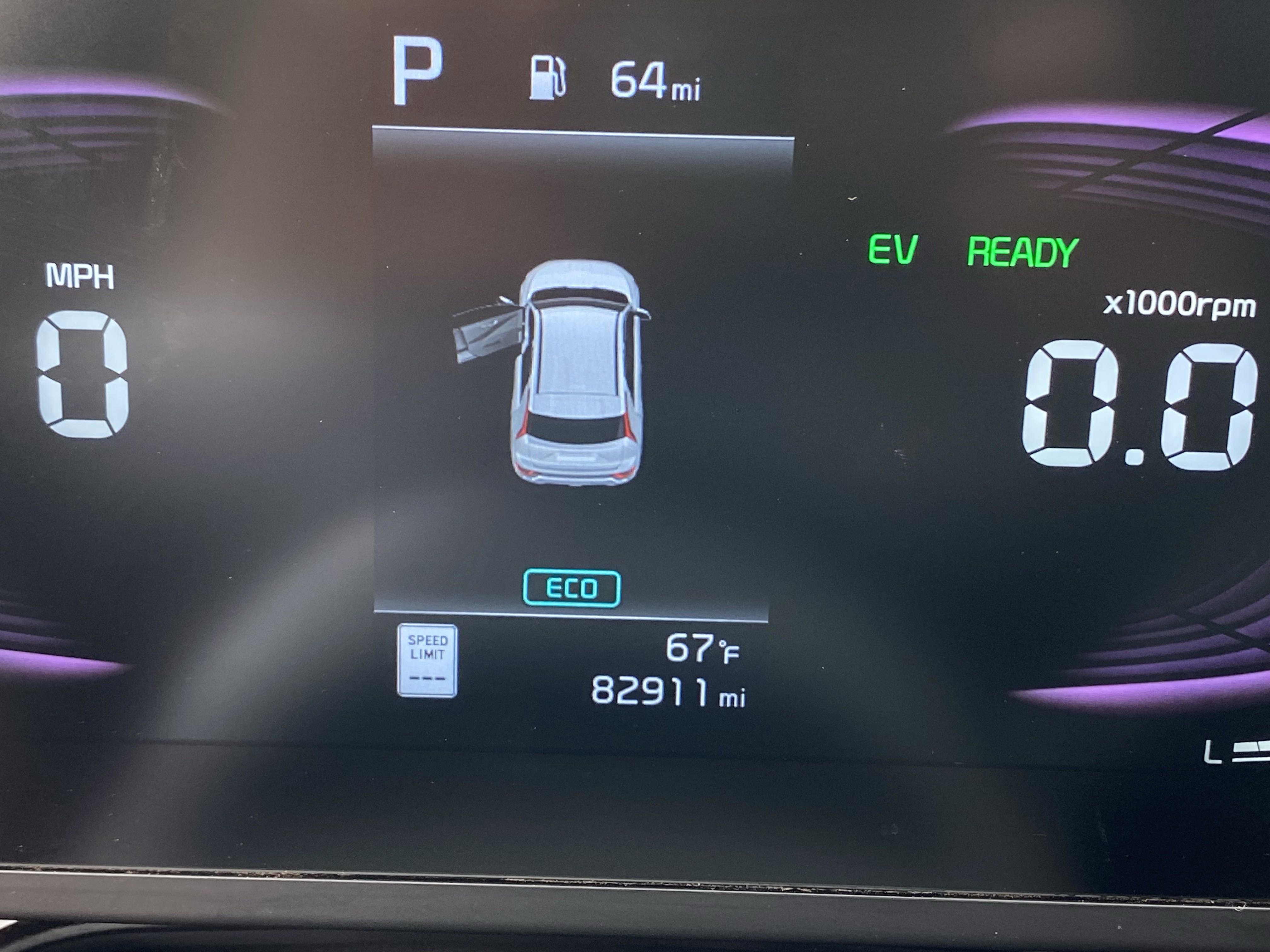 2023 Kia Niro LX photo 7