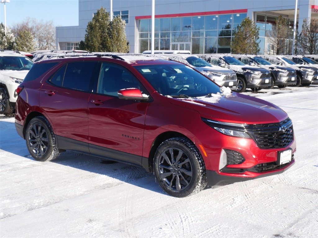 Used 2024 Chevrolet Equinox RS with VIN 3GNAXWEG6RS116373 for sale in Minneapolis, Minnesota