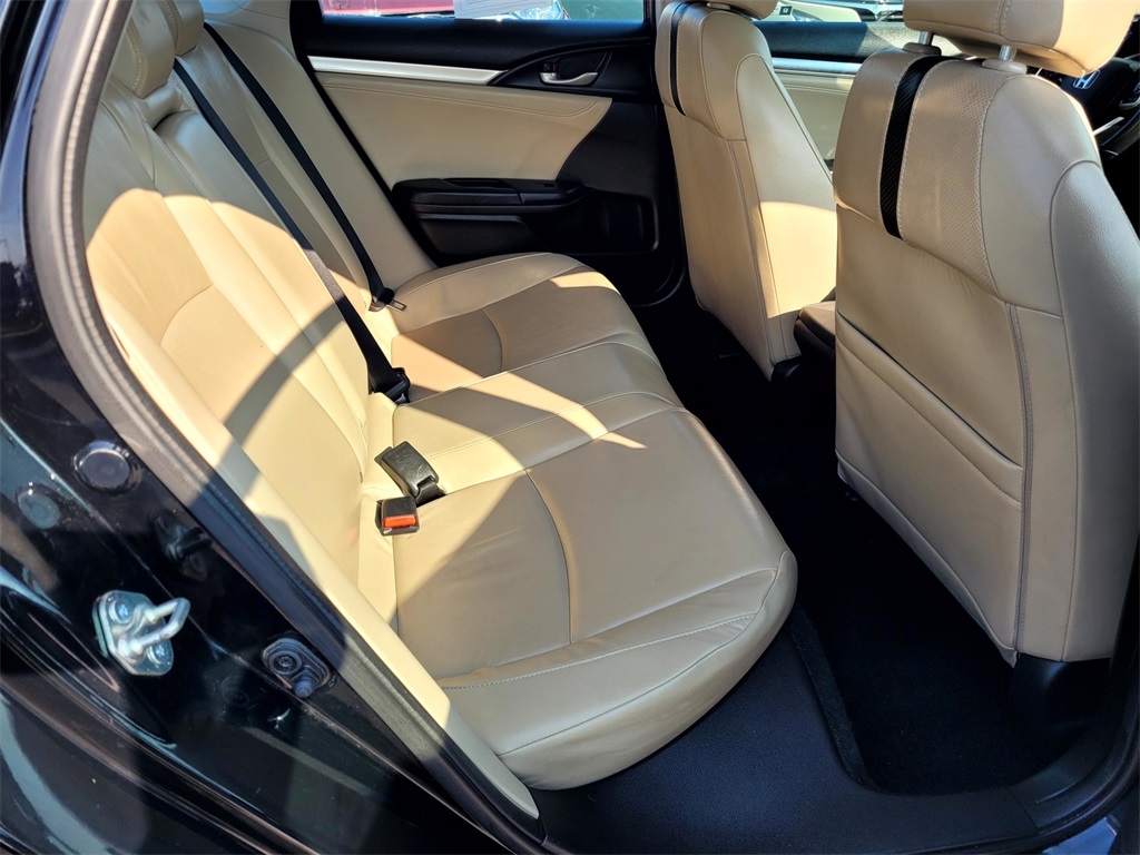 2016 Honda Civic EX-L photo 16