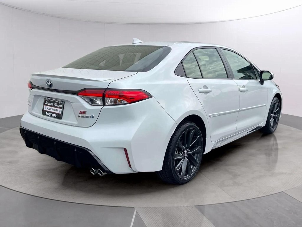 2024 Toyota Corolla Hybrid SE photo 5