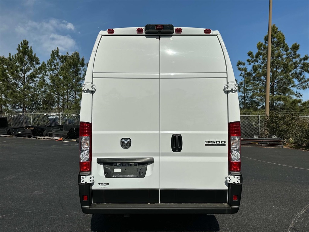 2024 Ram ProMaster 3500 photo 3