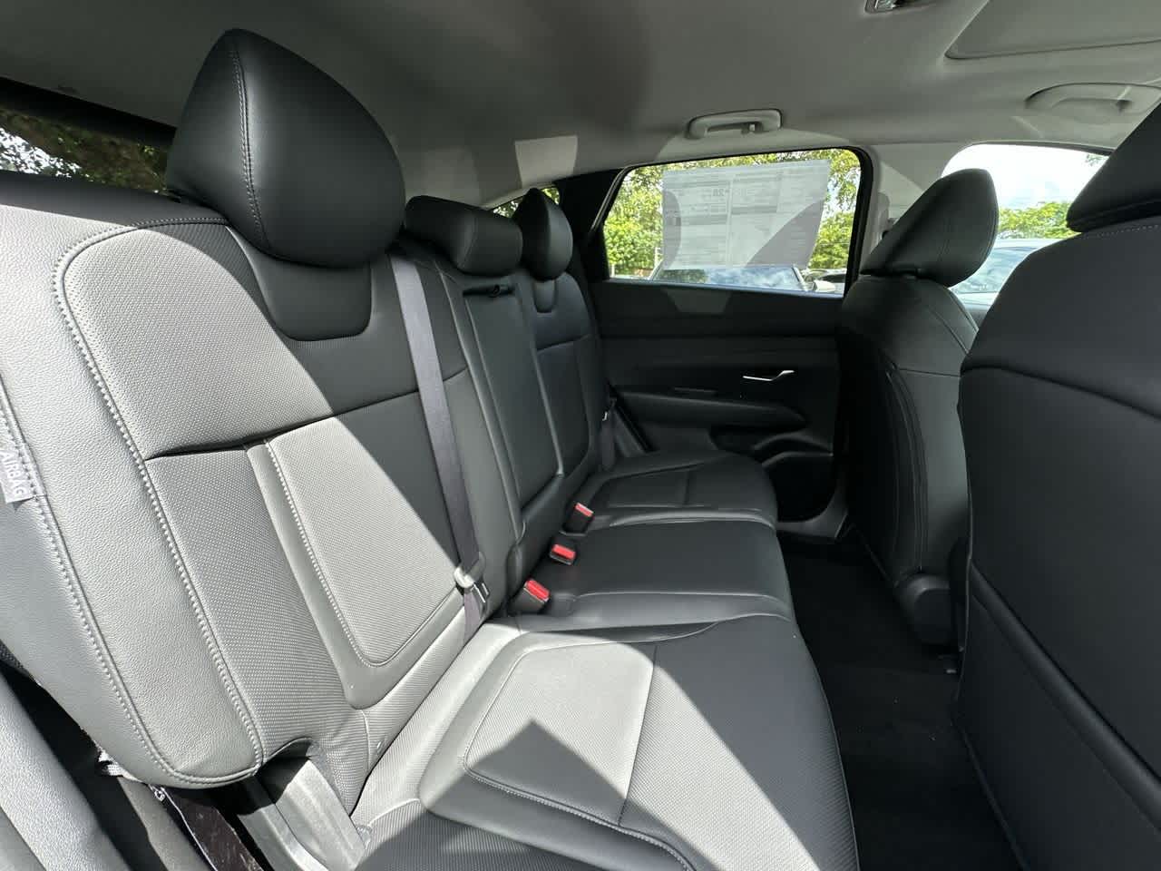 2025 Hyundai Tucson SEL Convenience photo 24