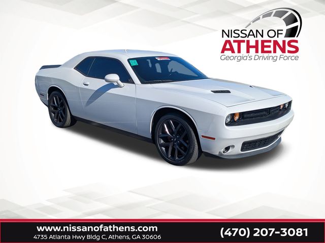 2019 Dodge Challenger SXT's photo
