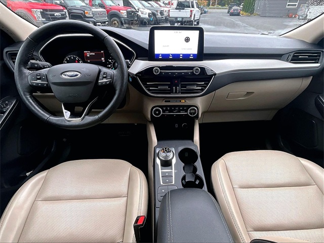 2020 Ford Escape SEL photo 14