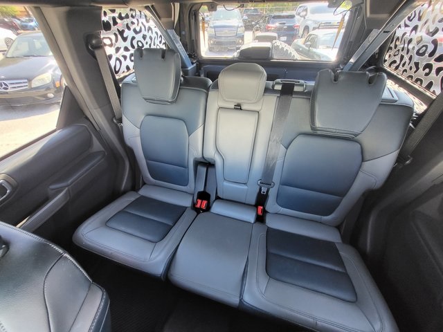 2023 Ford Bronco Outer Banks photo 8