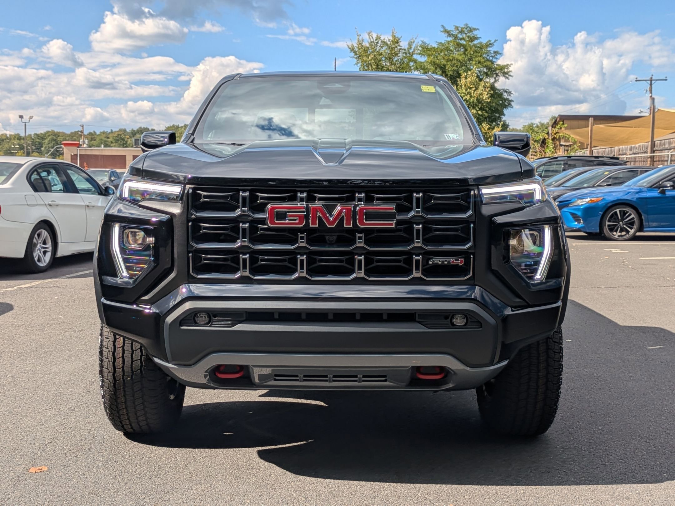 2026 Gmc Canyon AT4 photo 2
