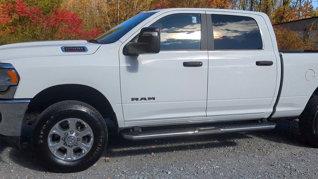 2024 Ram 2500 Big Horn photo 2